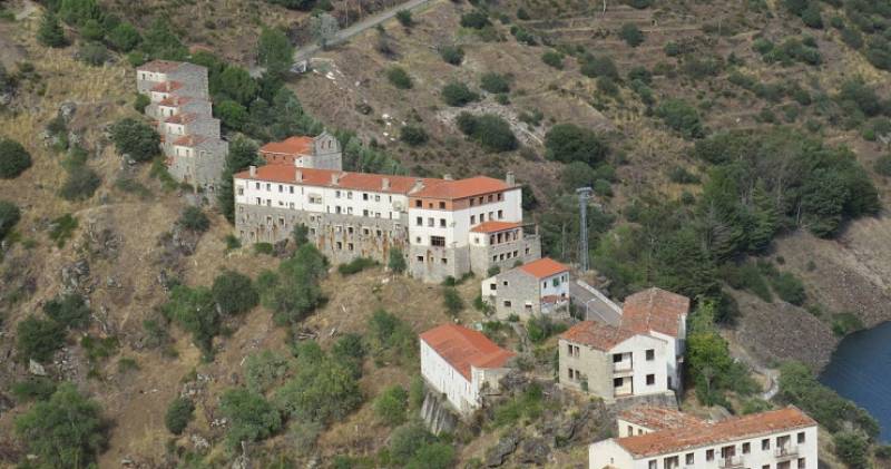 Sold: Famous abandoned Spanish Salto de Castro village already has a buyer