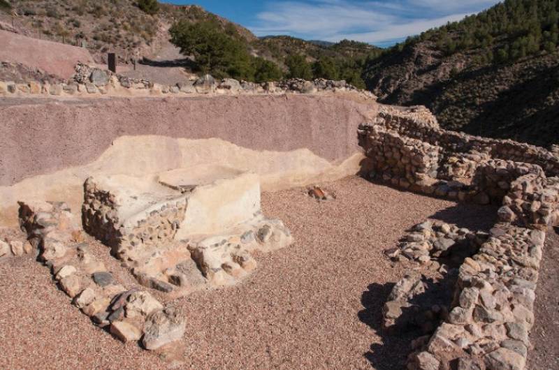 August 26 Guided visit to the ancient Argaric settlement of La Bastida in Totana