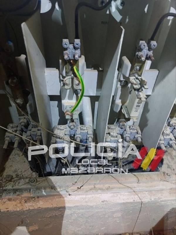 Mazarron Local Police warn against stealing electricity citing a case in Camposol