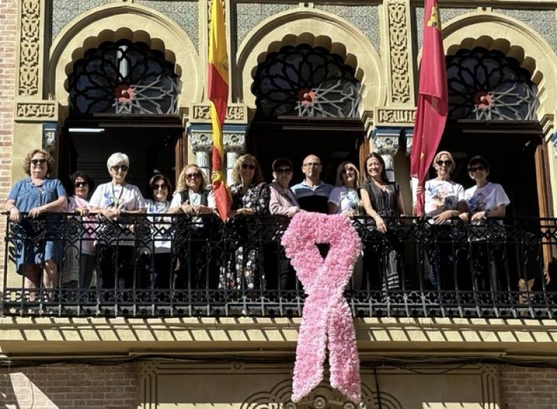 Águilas joins fight against breast cancer