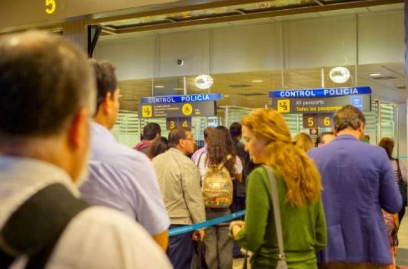 UK leads record-breaking summer for international tourism in Spain