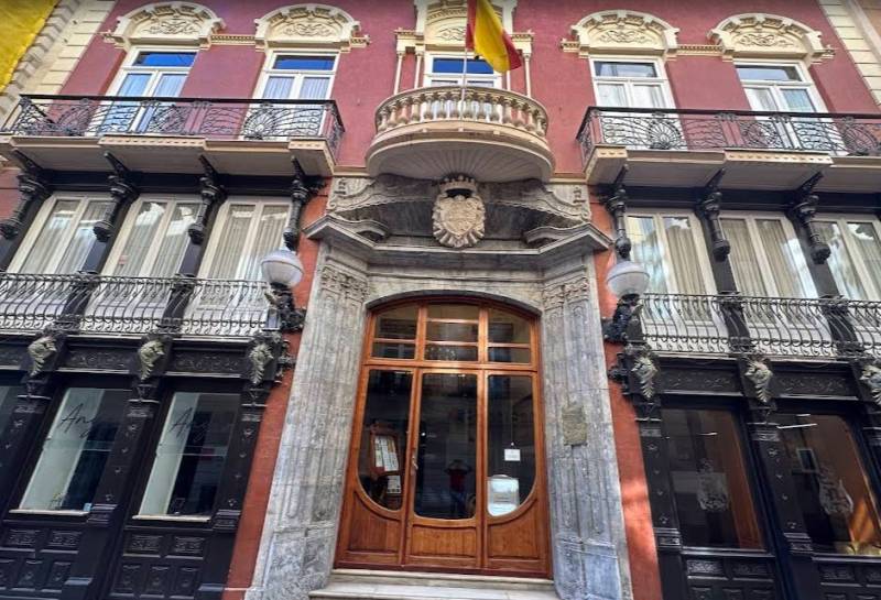 A touch of Paris arrives in Cartagena