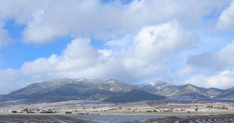 January 18 Guided hike in the Revolcadores mountains, the highest in Murcia