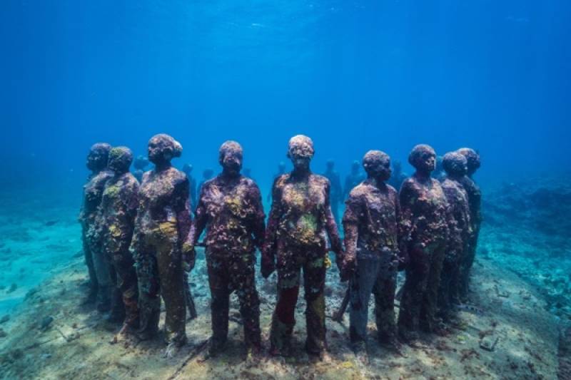 British artist's secret underwater world off Lanzarote