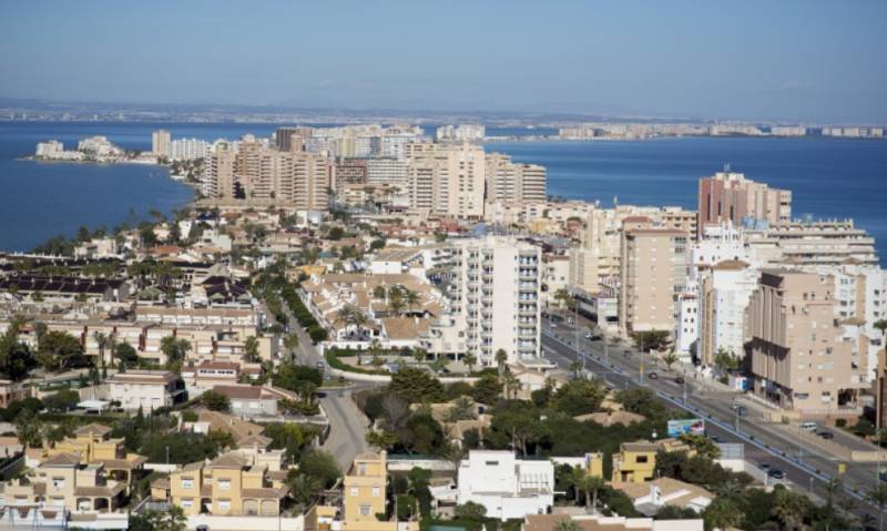 San Javier puts the brakes on new building in La Manga with a one-year moratorium