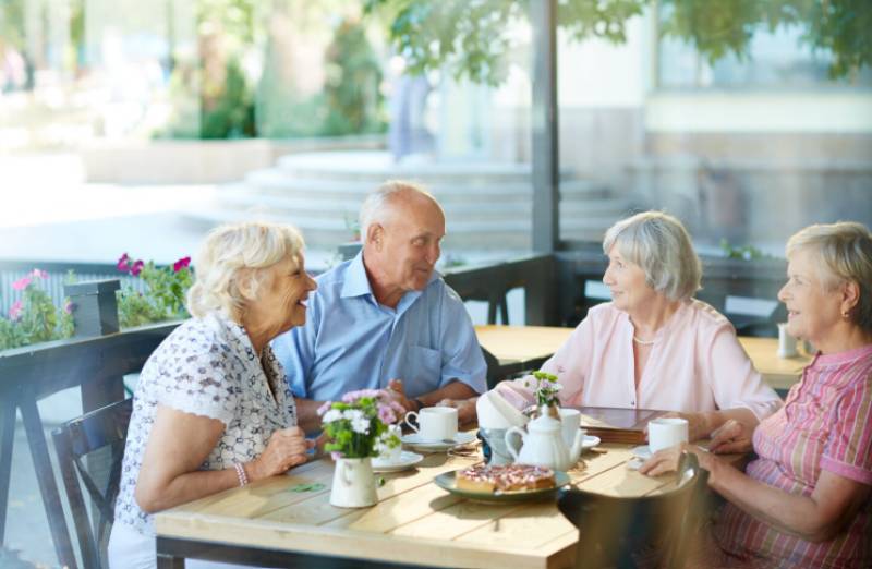Helping seniors stay comfortable, active and connected this summer in Spain